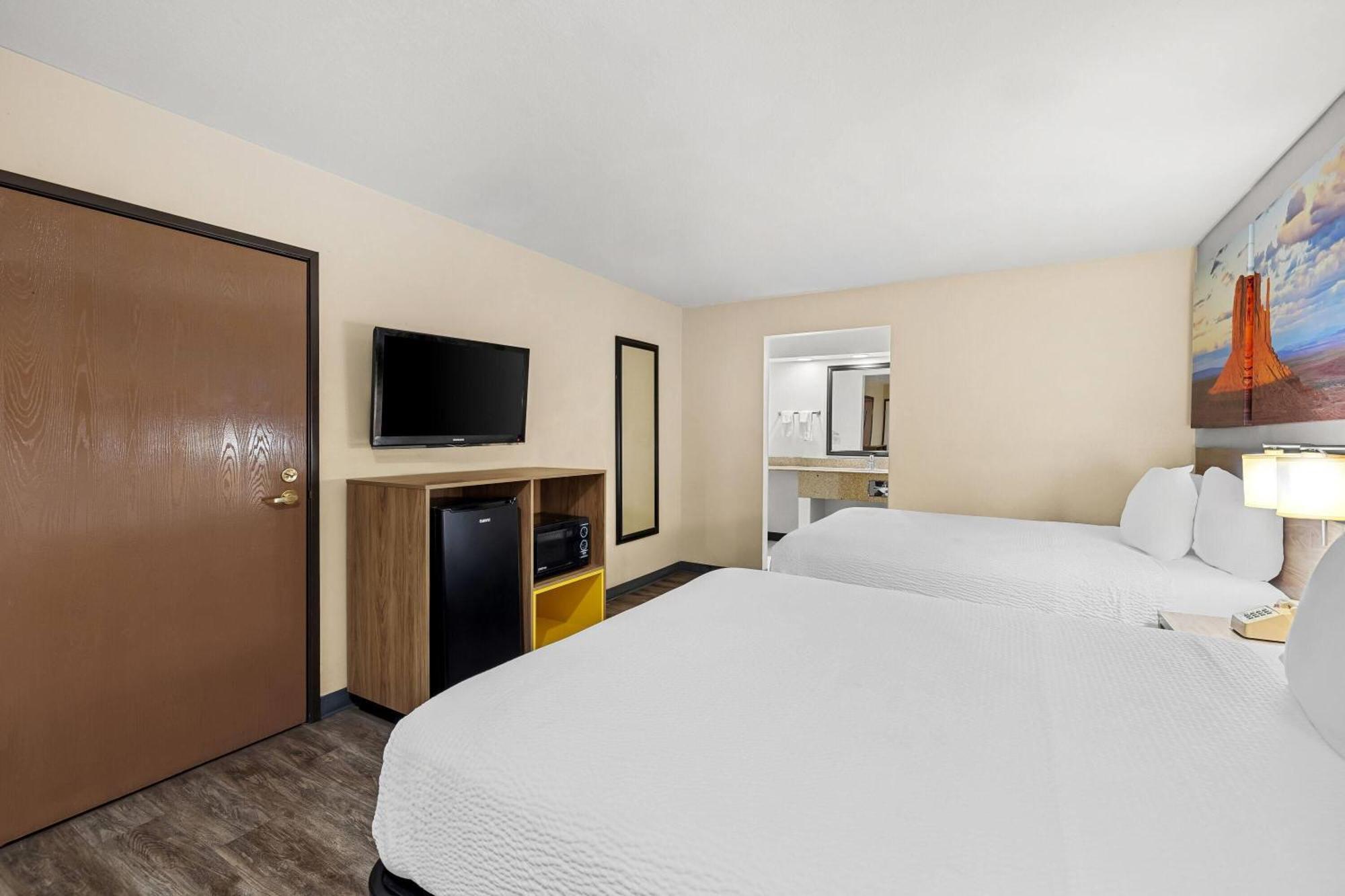 Days Inn By Wyndham Tucson Airport Drexel Heights Eksteriør billede